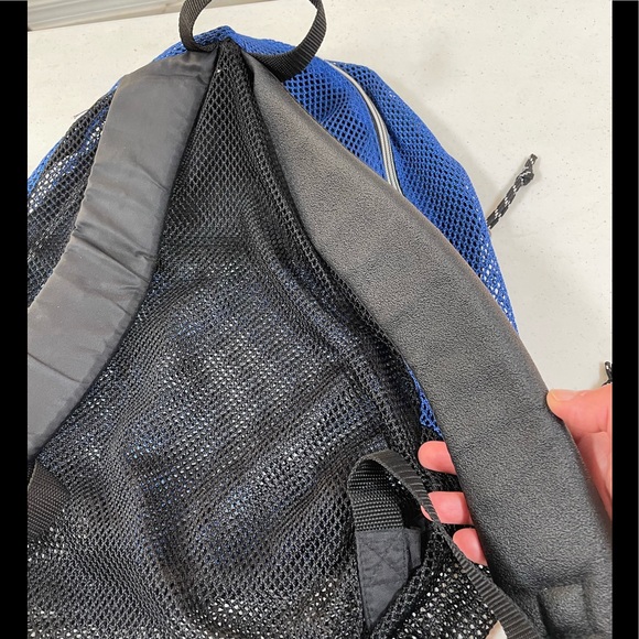 Blue & Black Lightweight Mesh Backpack - Picture 9 of 16
